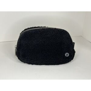 Lululemon, Fleece Belt Bag Black‎ Sherpa Crossbody Adjustable Strap Logo